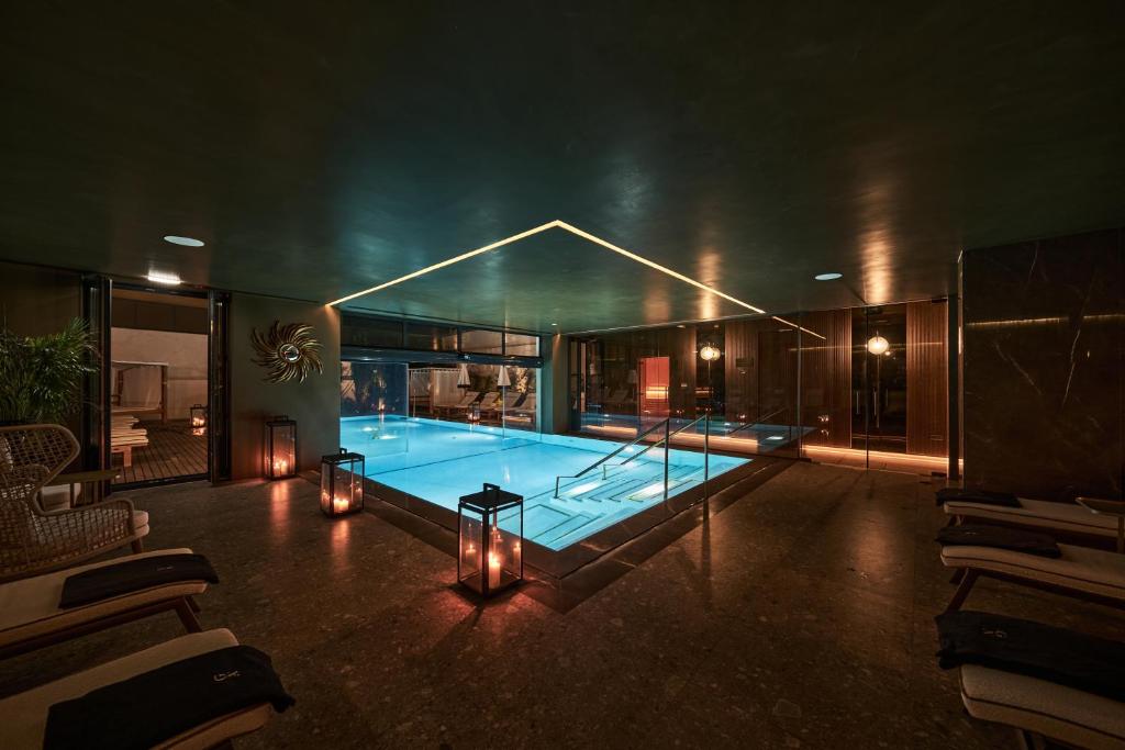 GA Palace Hotel & Spa: Um Refúgio de Luxo Numa Vila Histórica no Porto